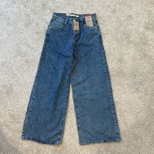 Levi's ‘94 Baggy Wide Leg Mid Rise Blue Jeans with Tag NEVER WORN
